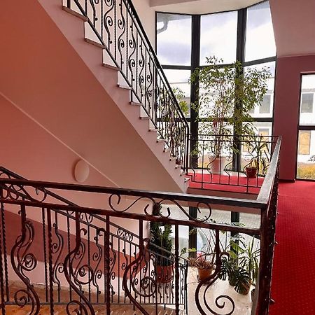 Hotel Dowhan Nowe Eksteriør bilde