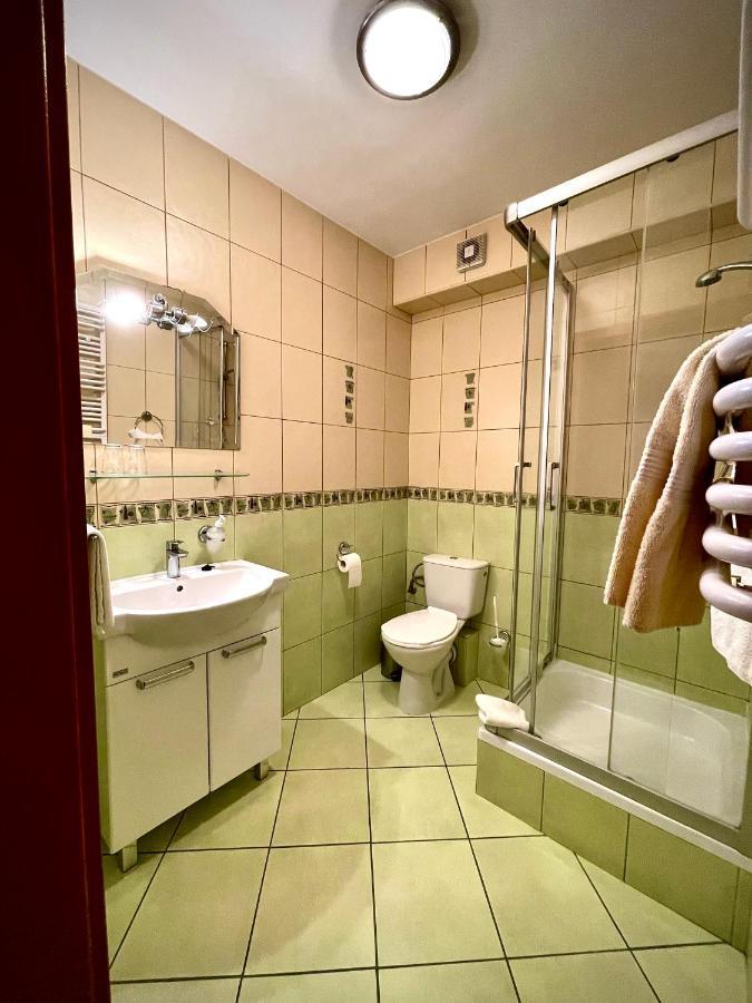 Hotel Dowhan Nowe Eksteriør bilde