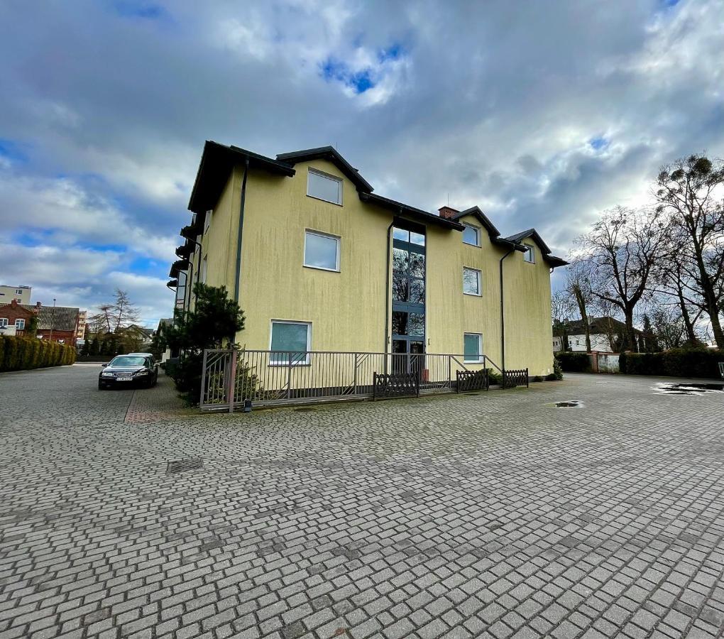 Hotel Dowhan Nowe Eksteriør bilde