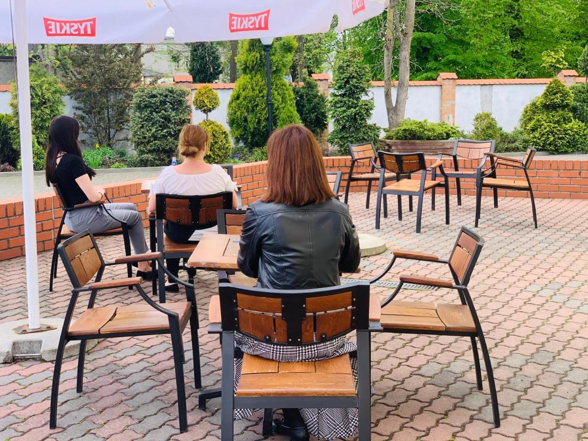 Hotel Dowhan Nowe Eksteriør bilde